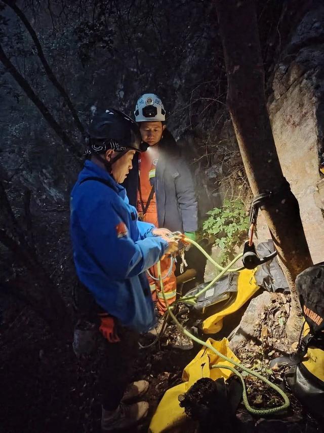 嵩山景区发布严禁经非游览线路进山公告 教授野线登山失联遇难