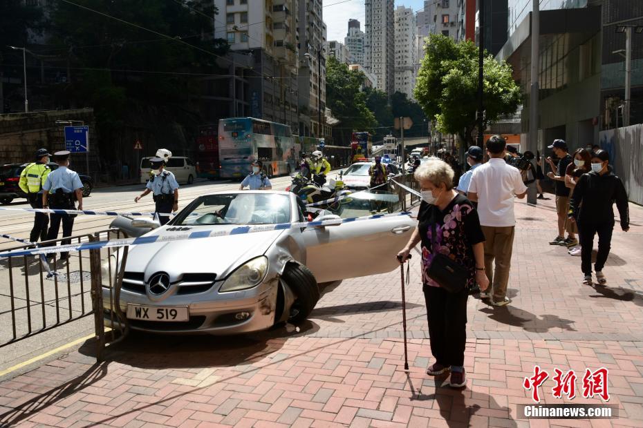 警方湾仔截查私家车揭司机涉药驾